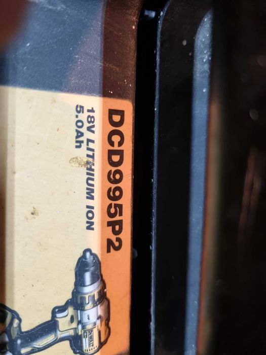 DeWalt DCD995P2 Masina premium de gaurit cu percutie XRP Li-Ion 18V