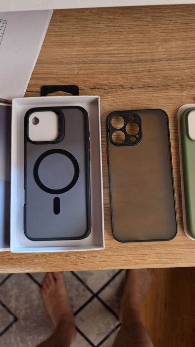 Кейсове iphone 17 pro max