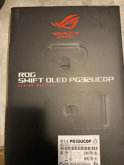 ASUS ROG Swift PG32UCDP Monitor. Nou Sigilat !!
