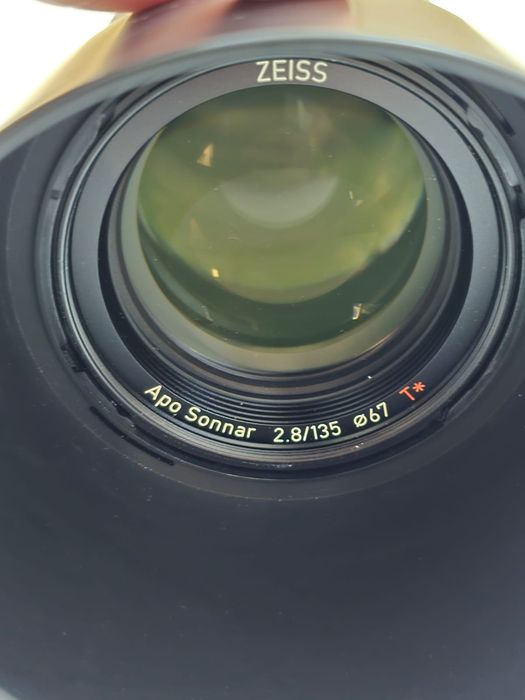 Obiectiv Foto Zeiss Batis 135mm Amanet BKG