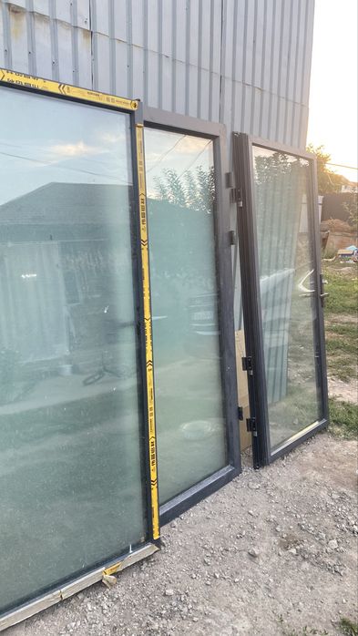 Продаю Алюминиевые двери