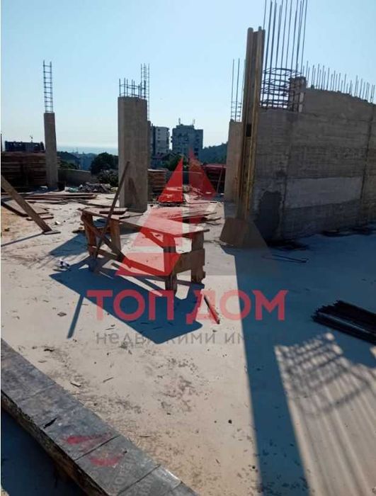 Продава се Тристаен апартамент в Варна, Аспарухово - 100 кв.м за 1240 €/кв.м - Снимка #1