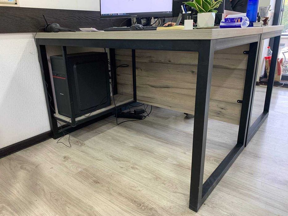 Стол рабочий офисный