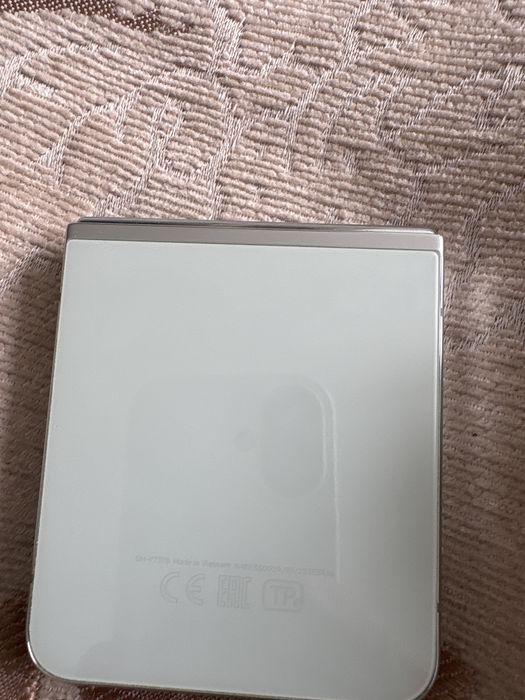 Samsung Z Flip 5 256 Гб