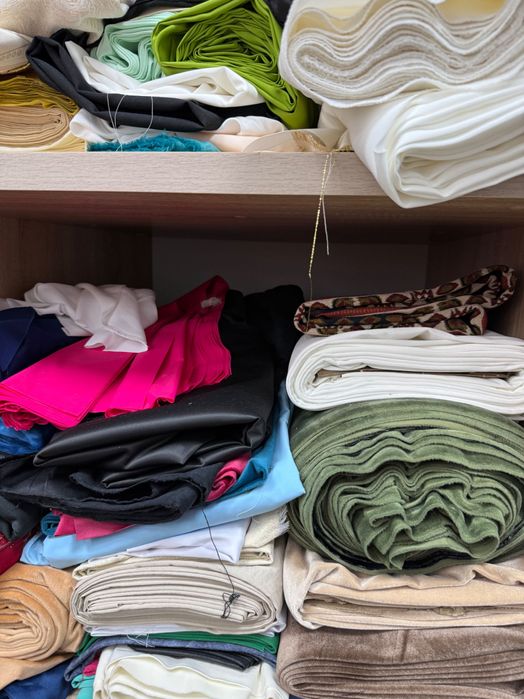 Продам большой стеллаж