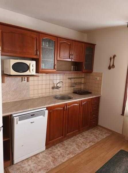 Дава се под наем Тристаен апартамент в Бургас, Лазур - 85 кв.м за 459 € - Снимка #4