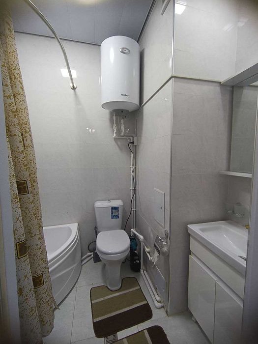 Сдается (ижарага) 2х ком кв на 7 этаже ул.Мирзо Улугбек ор.Сельхоз Инс