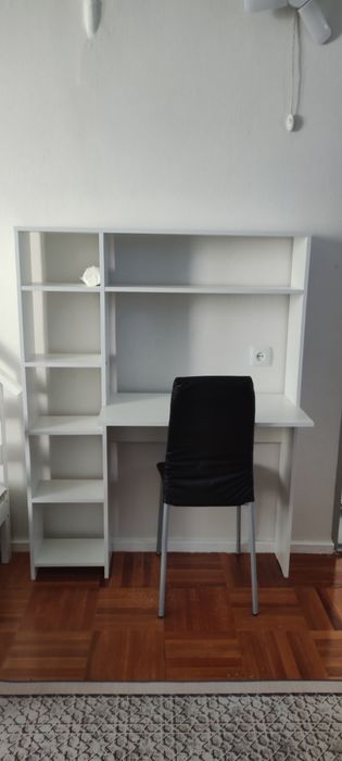 Продам детский стол