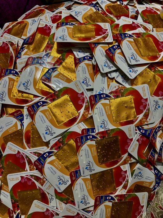 Освежитель glade sifati yaxshi zavod ishlab chiqarga chetel mah