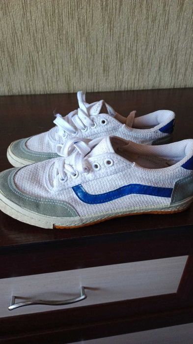 Детская одежда и обувь б/у