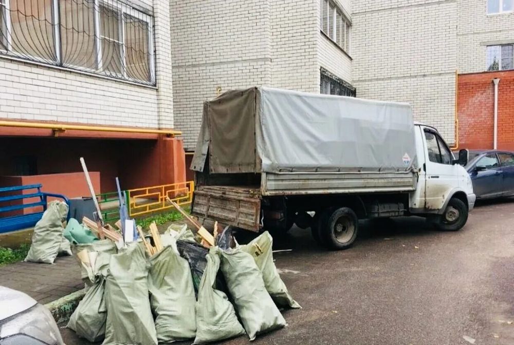 Вывоз мусора с грузчиками