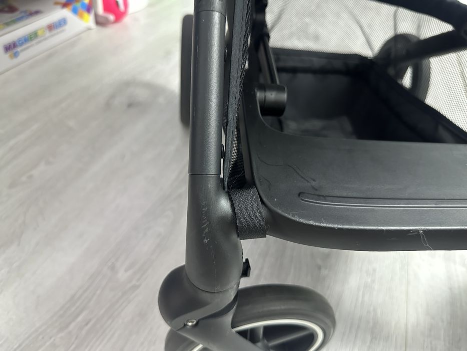 Carucior Cybex beezy
