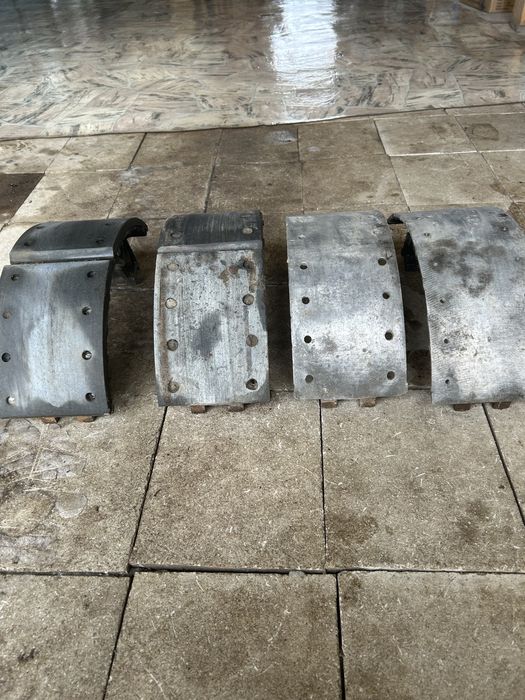 Продам колодки тормозные Зил