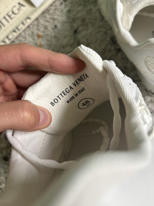 Bottega Veneta marimea 45