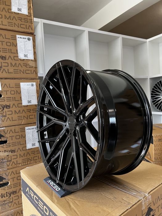 Jante R18 5x108 Arceo Valencia Noi Volvo XC40 XC60 XC90 S60 S90 V60 V90 Jaguar XE XF F-Pace E-Pace Land Rover Discovery Sport Freelander DS 4 5 7
