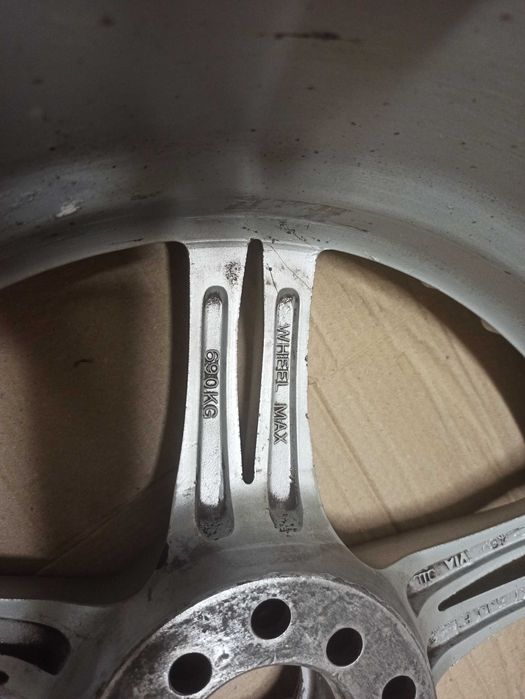 Джанти 18 свалени от Мерцедес,но стават и за други автомобили