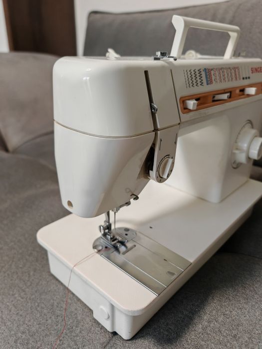 vand masina de cusut electrica Singer profesional 4930C,made in Brasil