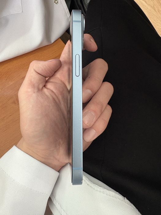 Айфон 14 256гб емкость 85%