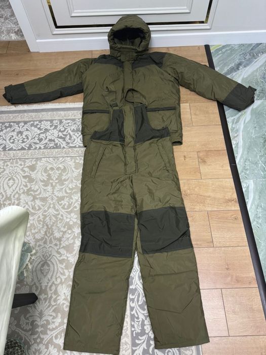 Пуховик комбинезон