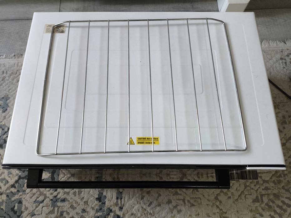 Духовка Artel MD-4218L