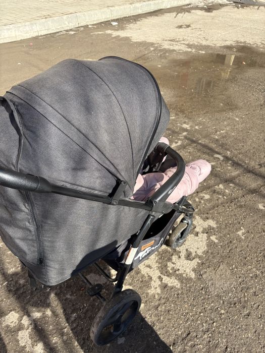 Продам коляску Teknum