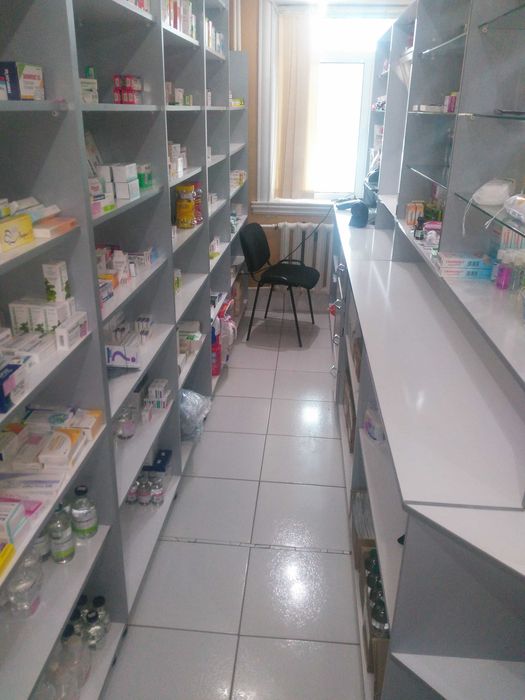 Мебель для аптеки