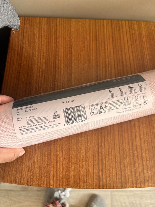 Обои новые в детскую