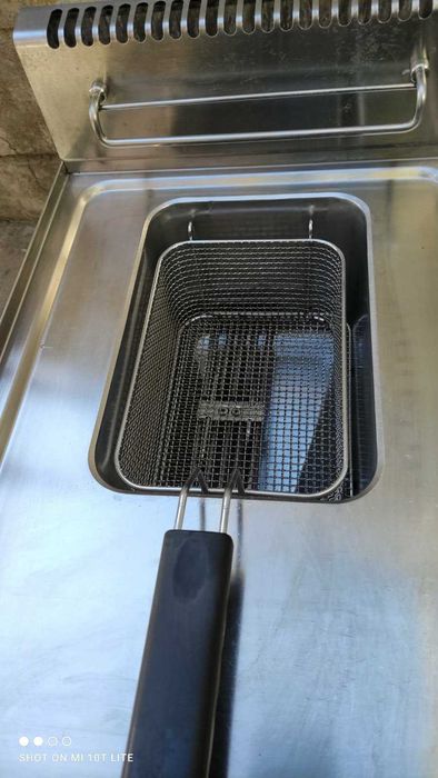 Фиртюрник в отлично състояние