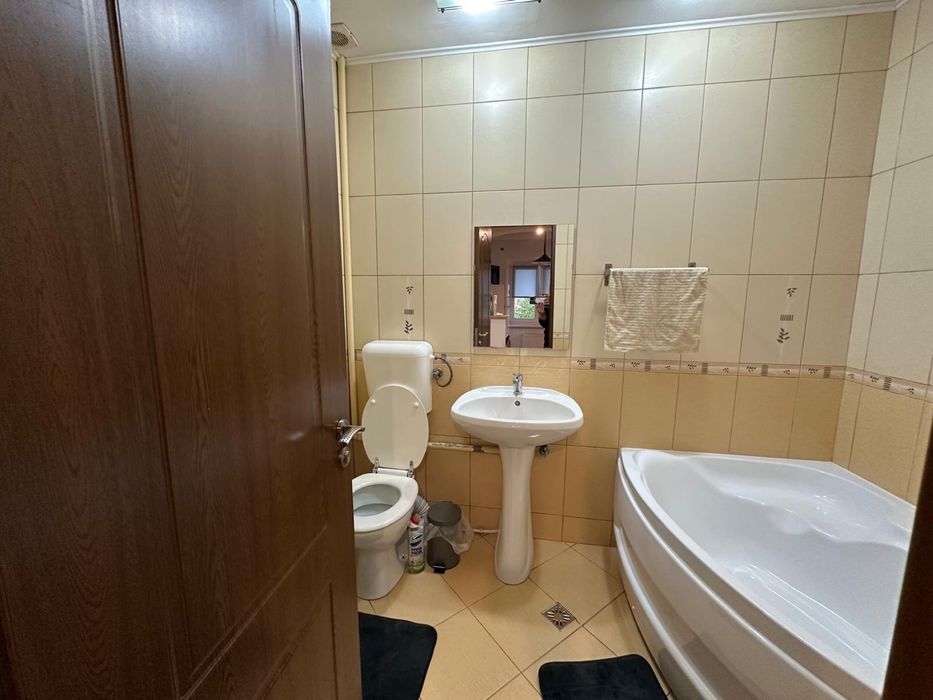 Garsonieră de închiriat decomandata situata la parter   – Strada Siretului Sibiu