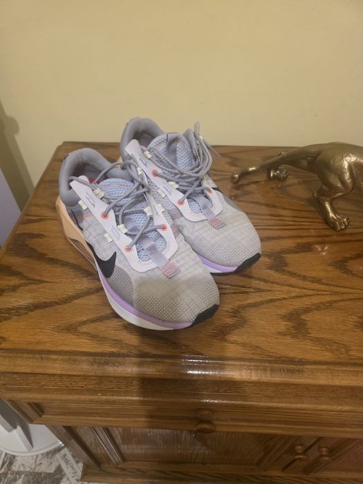 Оригинални маратонки Nike
