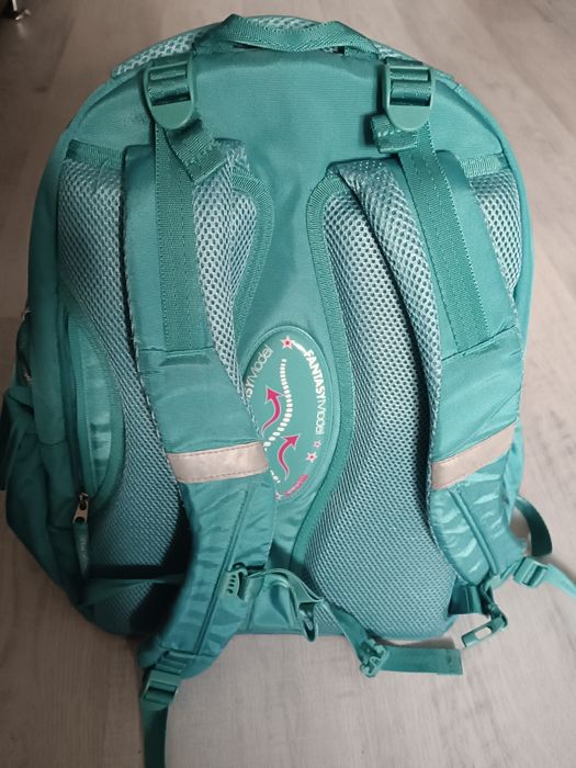 Vând ghiozdan Top Model