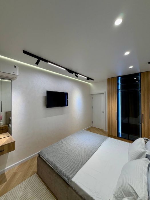 Квартира Ул. Садык Азимова 3/6/9 65 м2