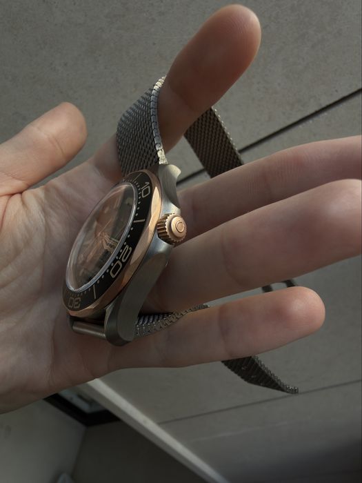 Omega Seamaster 300m Bronze Gold / Зелен безел — мъжки — QC снимки — наличен