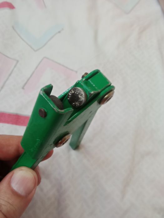 Пломбираторы ( НОВЫЕ  Россия ) по 100 тыс