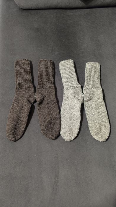 Ръчно плетени вълнени чорапи