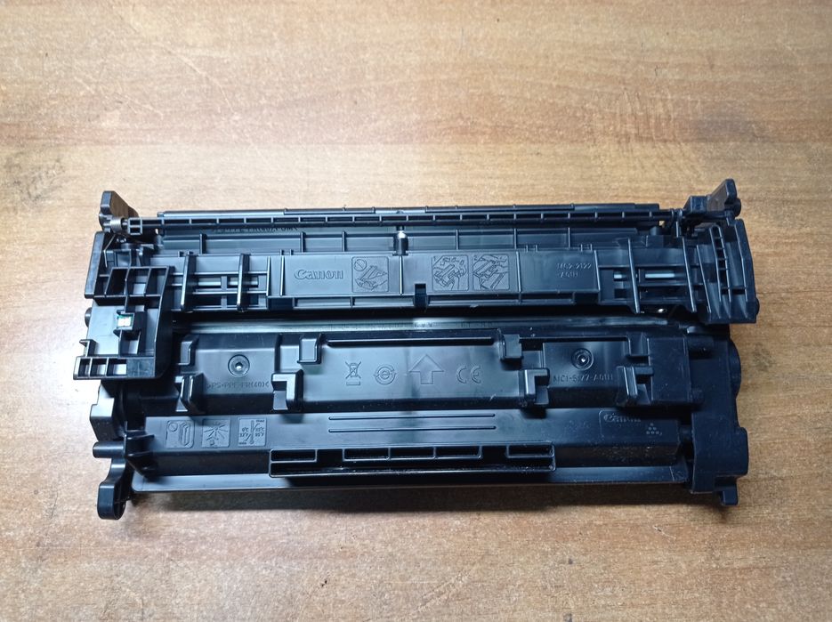 Картридж Canon 057 оригинальный с чипом