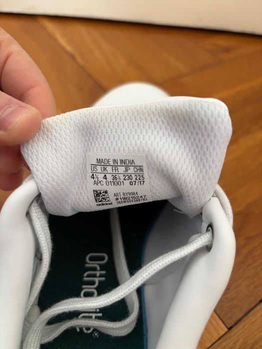 Оригинални дамски кецове ADİDAS Stan Smith