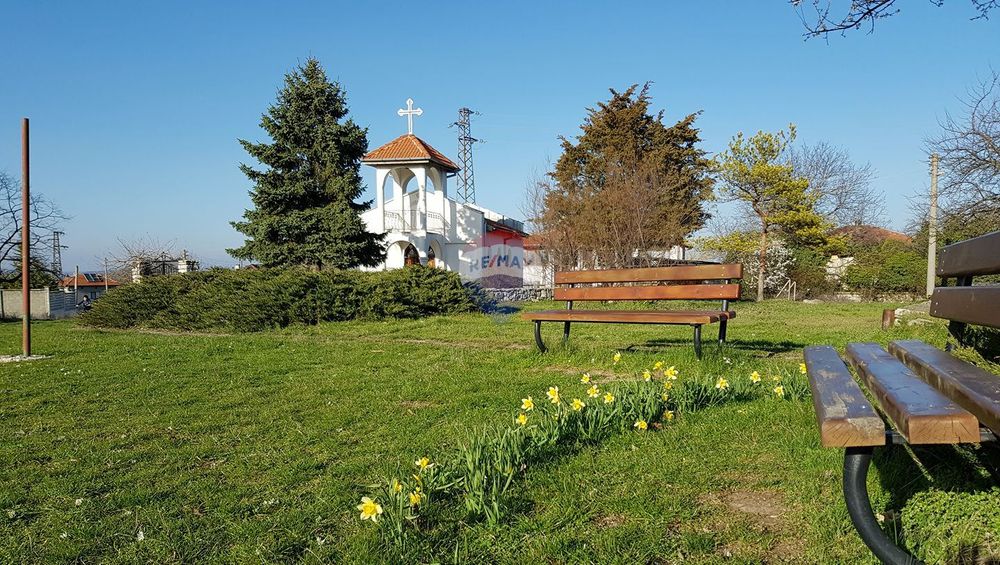 Продава се Парцел в с. Яребична, Област Варна - 1680 кв.м за 27 €/кв.м - Снимка #2