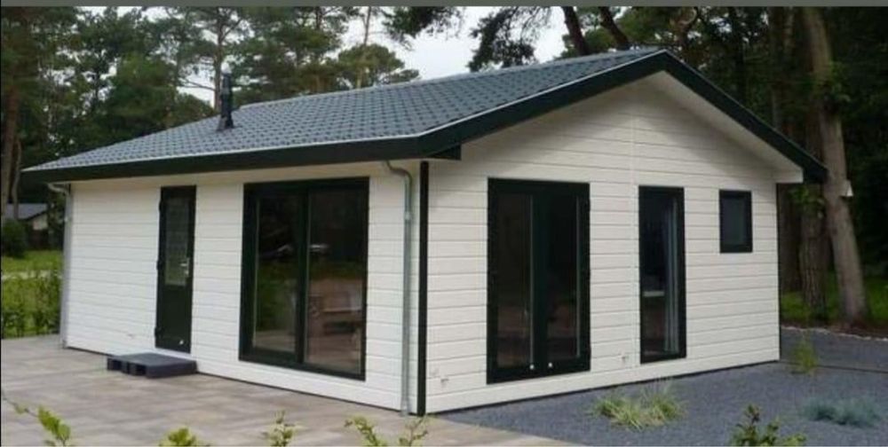 Vand case pe structura metalica din panouri termoizolante
