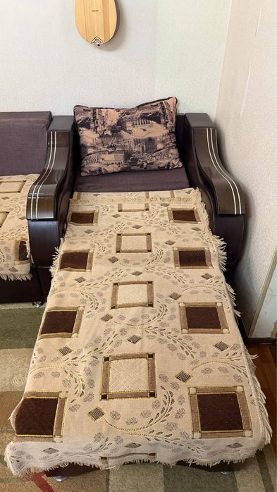 Мягкий уголок 3+2+1  и ковер 5*3