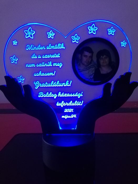 Decor cu led personalizat cu text si poze