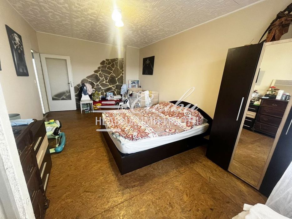 Продава се Тристаен апартамент в Шумен, Еверест - 85 кв.м за 1050 €/кв.м - Снимка #4