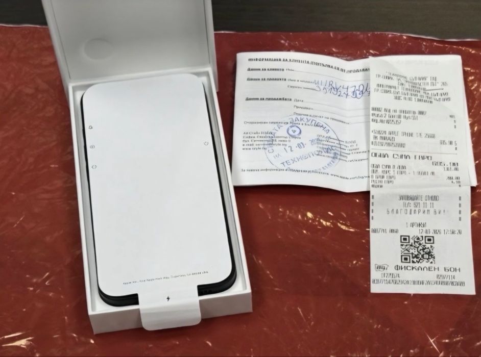 КАТО НОВ 256GB iPhone 17e Технополис Гаранция 2028 Black / Черен