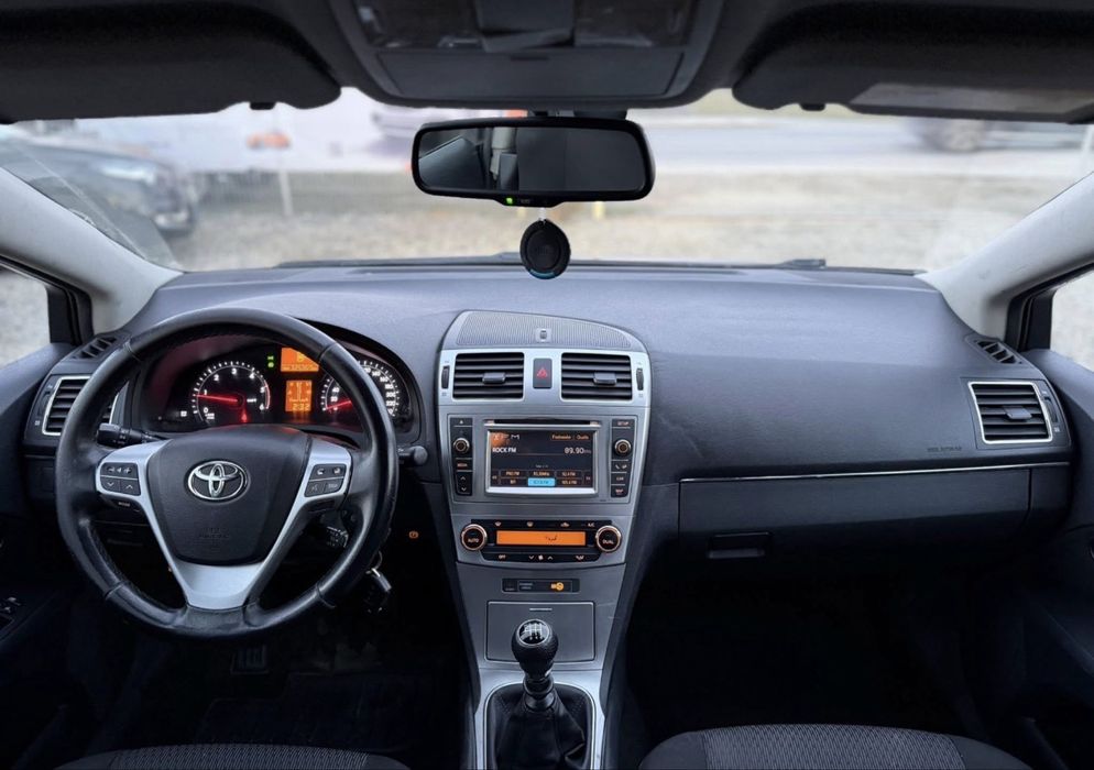 TOYOTA Avensis 2012 — imagine 5