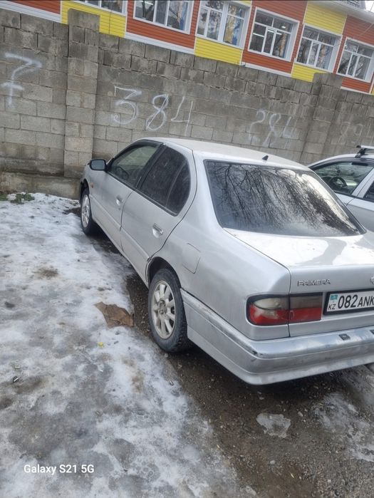 Nissan P10 , 1.6, 1997