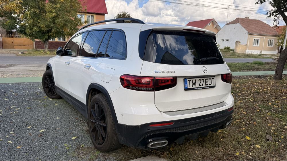 MERCEDES-BENZ GLB 2020 — imagine 2
