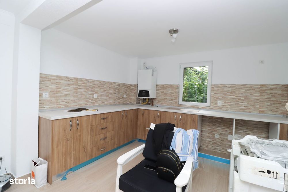 Vila D+P+E+M de vanzare in Busteni - Cartier Zamora - Vedere la munte