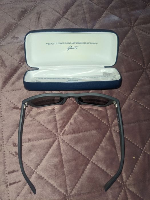 Унисекс квадратни слънчеви очила Lacoste