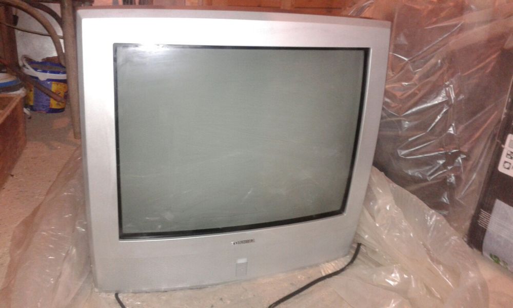 Телевизор Тошиба 51см