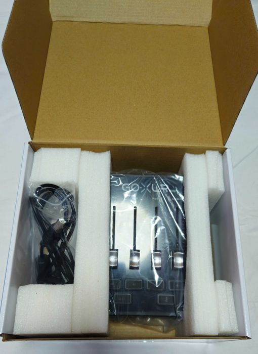 TC Helicon GO XLR Mini Подкаст миксер